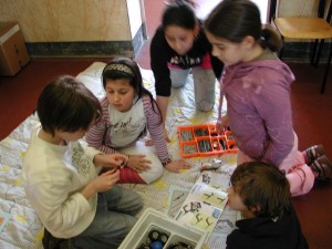 Lavoro di montaggio Lavoro di montaggio
