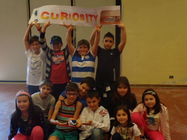 Il team mortarese Curiosity che ha vinto le competizioni della rescue Il team mortarese Curiosity che ha vinto le competizioni della rescue