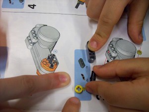 Assemblaggio componenti NXT Assemblaggio componenti NXT