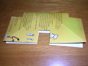 Si intagliano dei piccoli quadrati Si intagliano dei piccoli quadrati