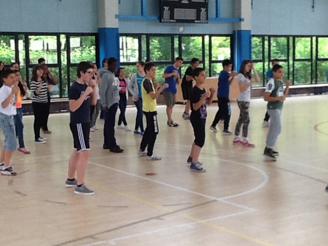 Ragazzi al corso di arti marziali Ragazzi al corso di arti marziali