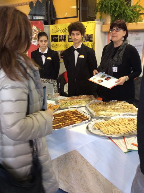 Campus dell'orientamento nella hall dell'edificio Campus dell'orientamento nella hall dell'edificio