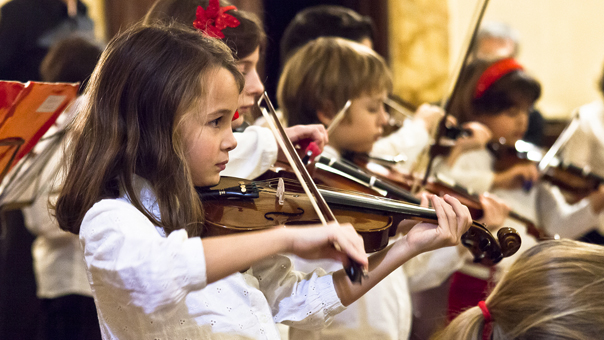 Bambini al violino