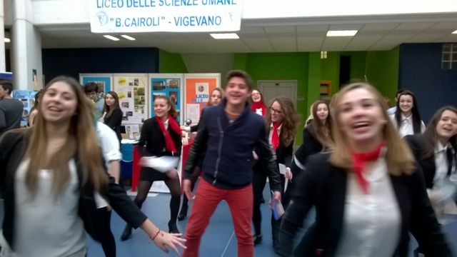 Un momento musicale divertente