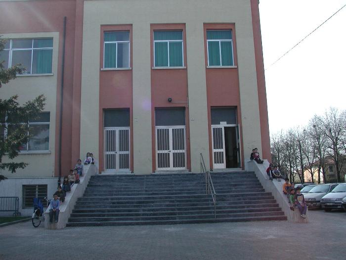 Uno dei tre ingressi anteriori